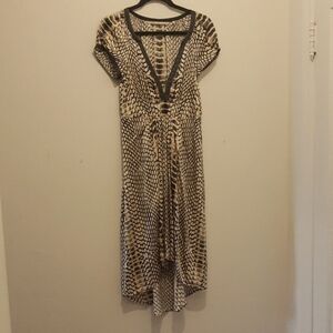 Twelfth Street By Cynthia Vincent Animal Print V-Neck Silk Dress Size 4
